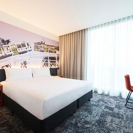 ホテル Ibis Styles Melbourne Airport エクステリア 写真